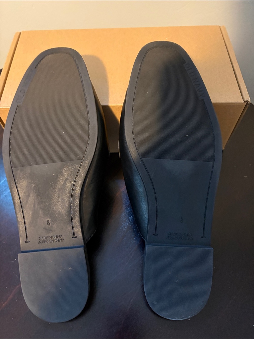 NWOT Women's Old Navy Black Leather Slip-On Mules with Gold Buckle - Size 8 - Picture 6 of 8